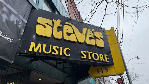 Steve’s Music Store in Toronto opens its doors one last time