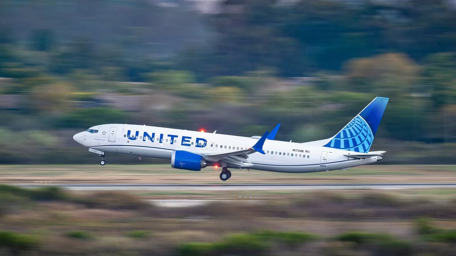 8 Hours In A Boeing 737 MAX? Inside United Airlines’ New Longest Nonstop Flights