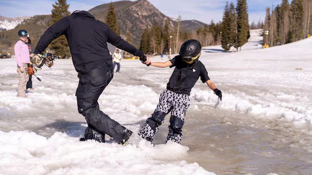 Heat dome burns off mountain snow in western U.S., flashing warning for fire season