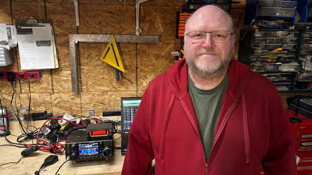 Weather watchers mourn the end of national Weatheradio service