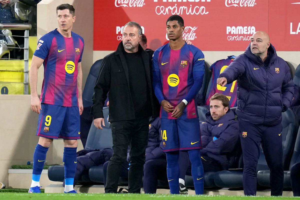 Barcelona forward ready to take pay cut to continue despite lucrative offers from abroad