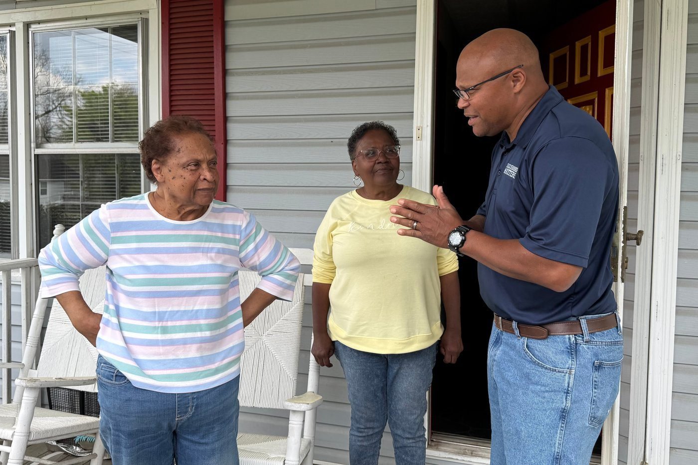 Could a Democrat really replace Marjorie Taylor Greene? This retired Army general is trying