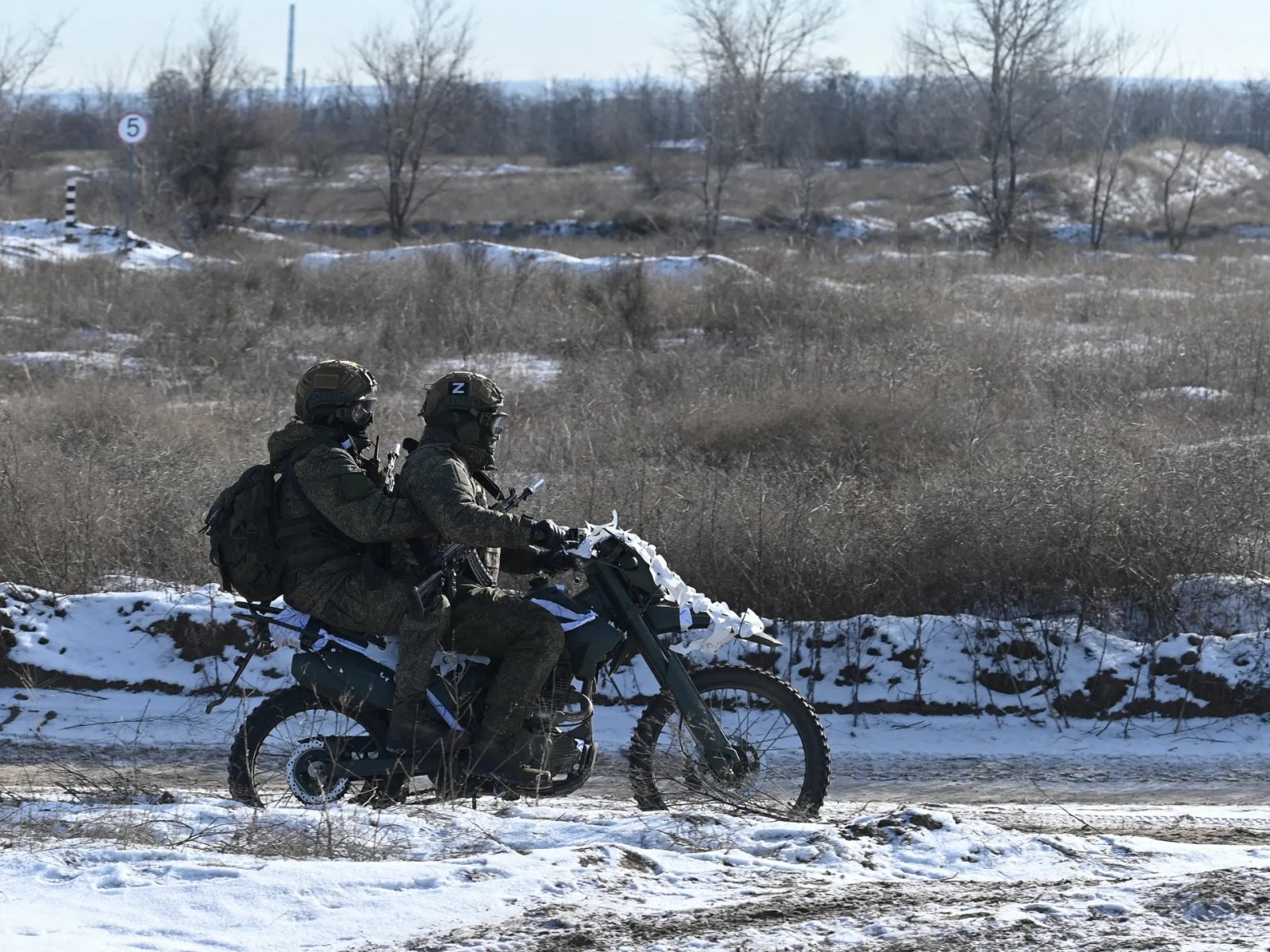 Drug use on Ukraine’s front lines ‘rampant among Russian troops’ | Russia-Ukraine war News