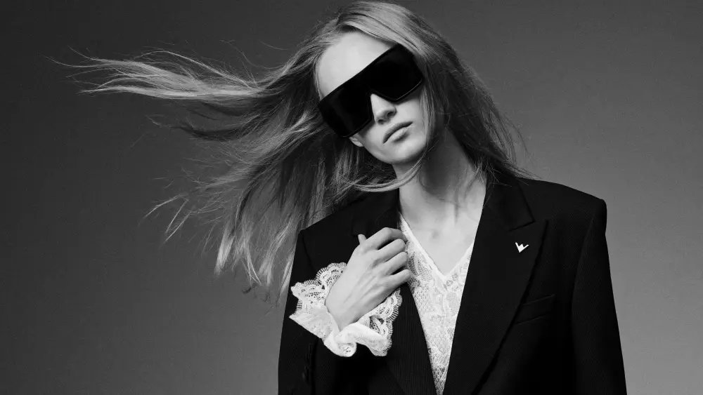 Vera Wang, Fabrique Unveil New Ready-to-wear Collaboration