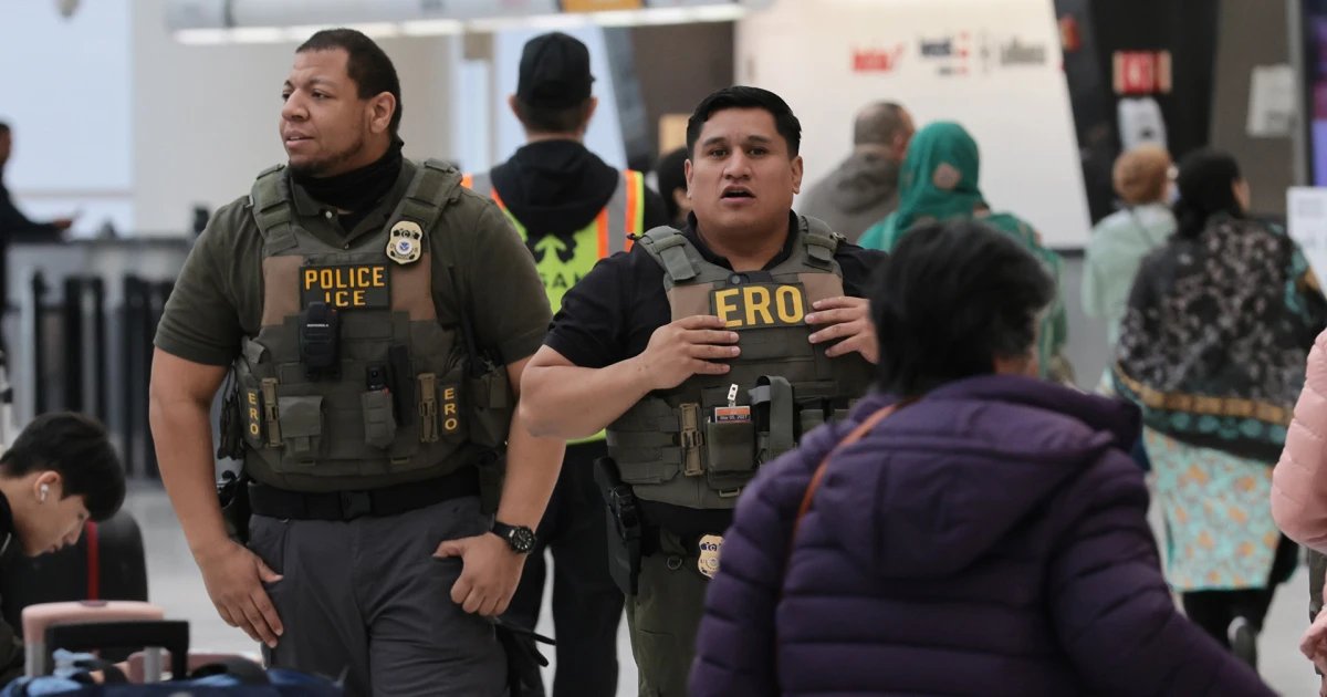 ICE agents spotted in airports across the country in plan to assist TSA