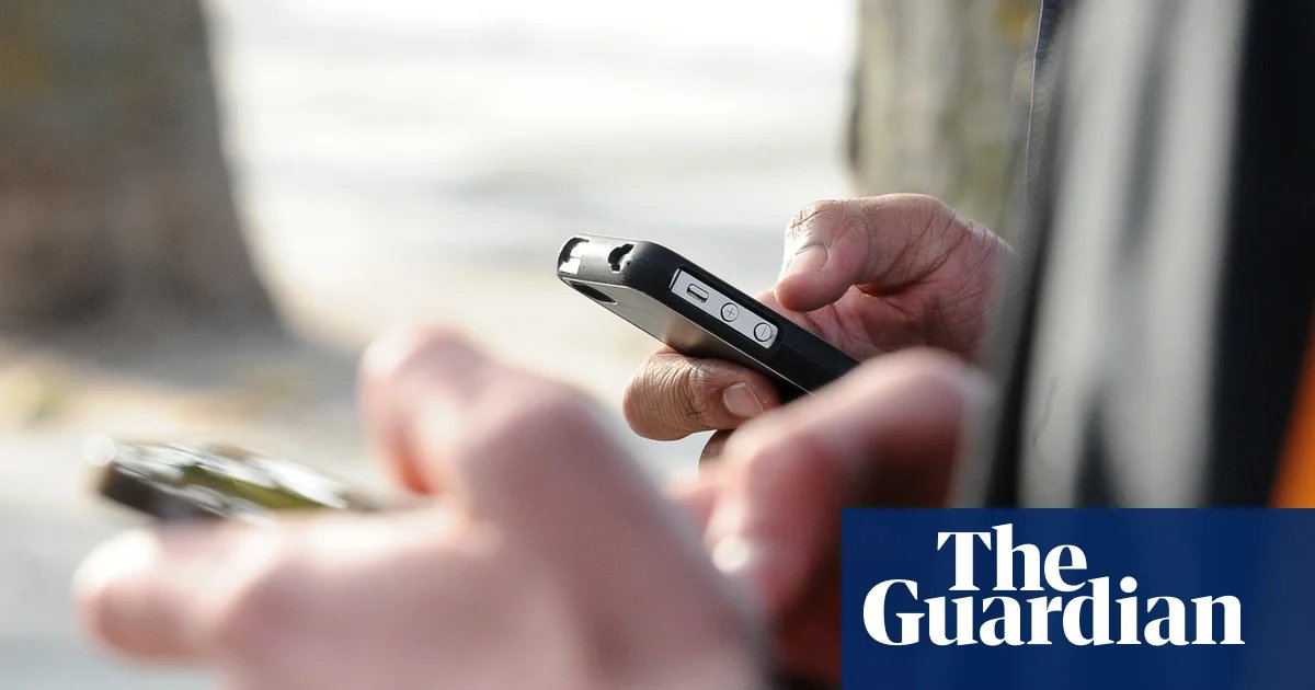 UK regulator examines IT glitch that enabled bank customers to see other’s accounts on app | Banking