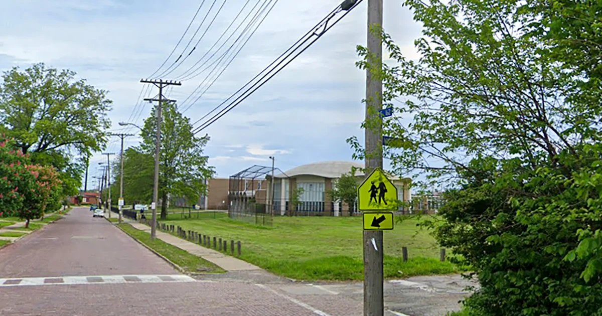 2 young girls found dead in suitcases in Cleveland were related, coroner says