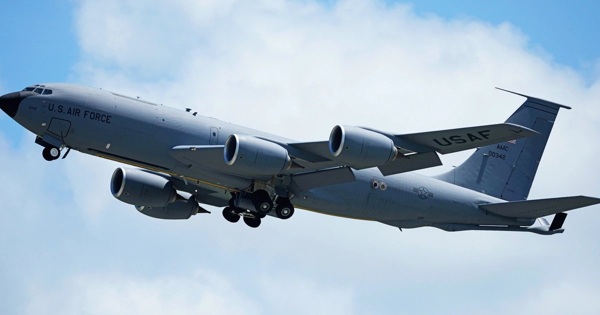 U.S. refueling plane crashes in Iraq during Iran war operations; 4 crew members killed