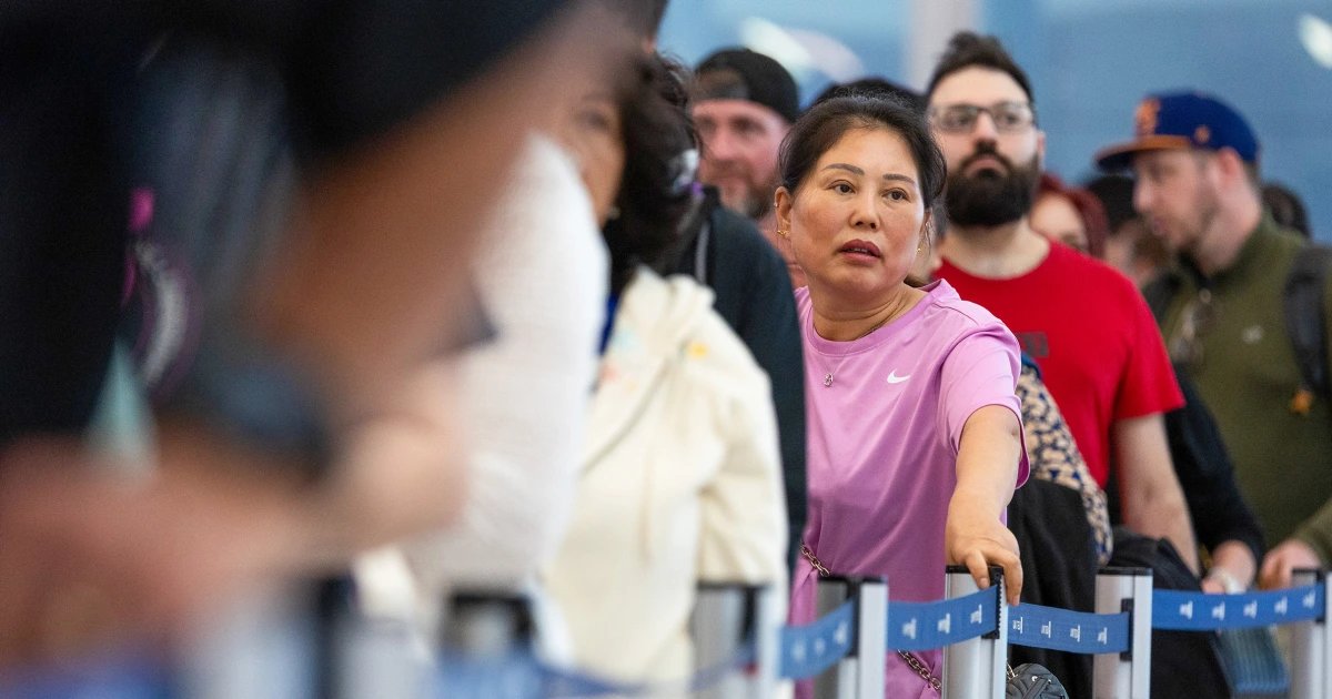 Bipartisan talks to end Homeland Security standoff get serious as shutdown drags on