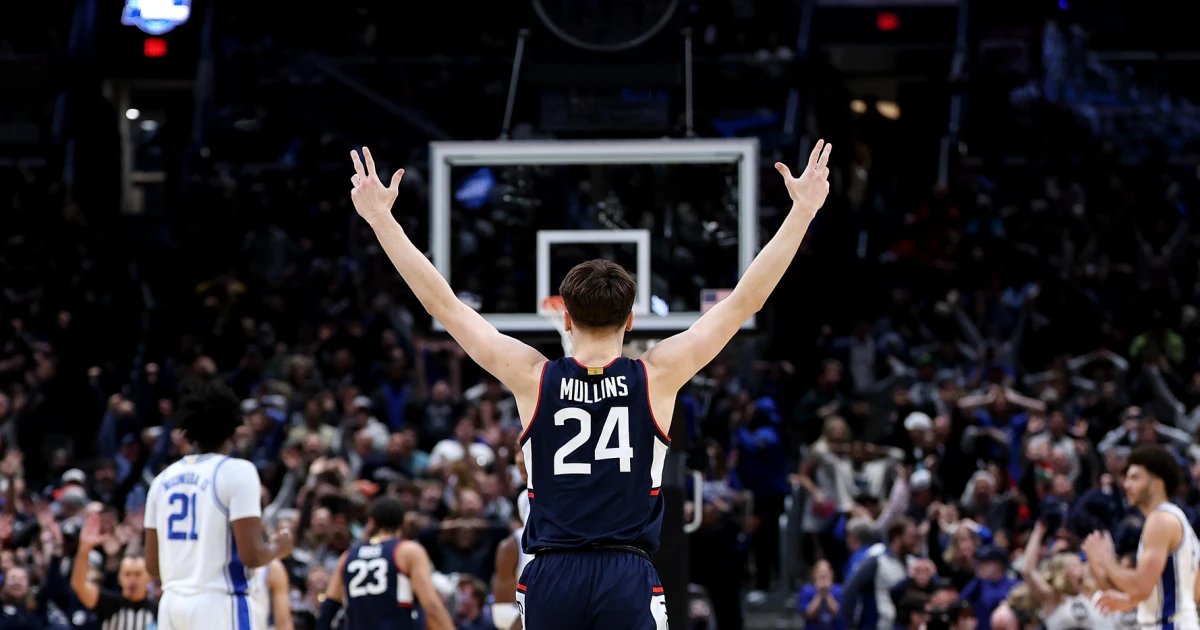 No. 2 UConn shocks No. 1 Duke with last-second 3 to advance to men’s Final Four