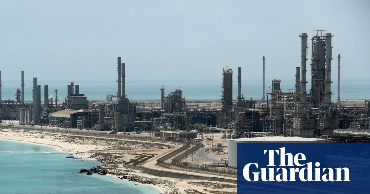 Reaching net zero by 2050 ‘cheaper for UK than one fossil fuel crisis’ | Climate crisis