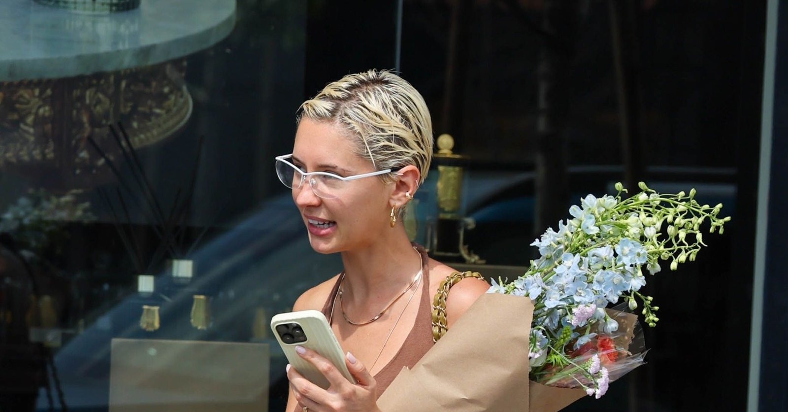 Iris Law Just Wore the New Spring It Pants With Flats