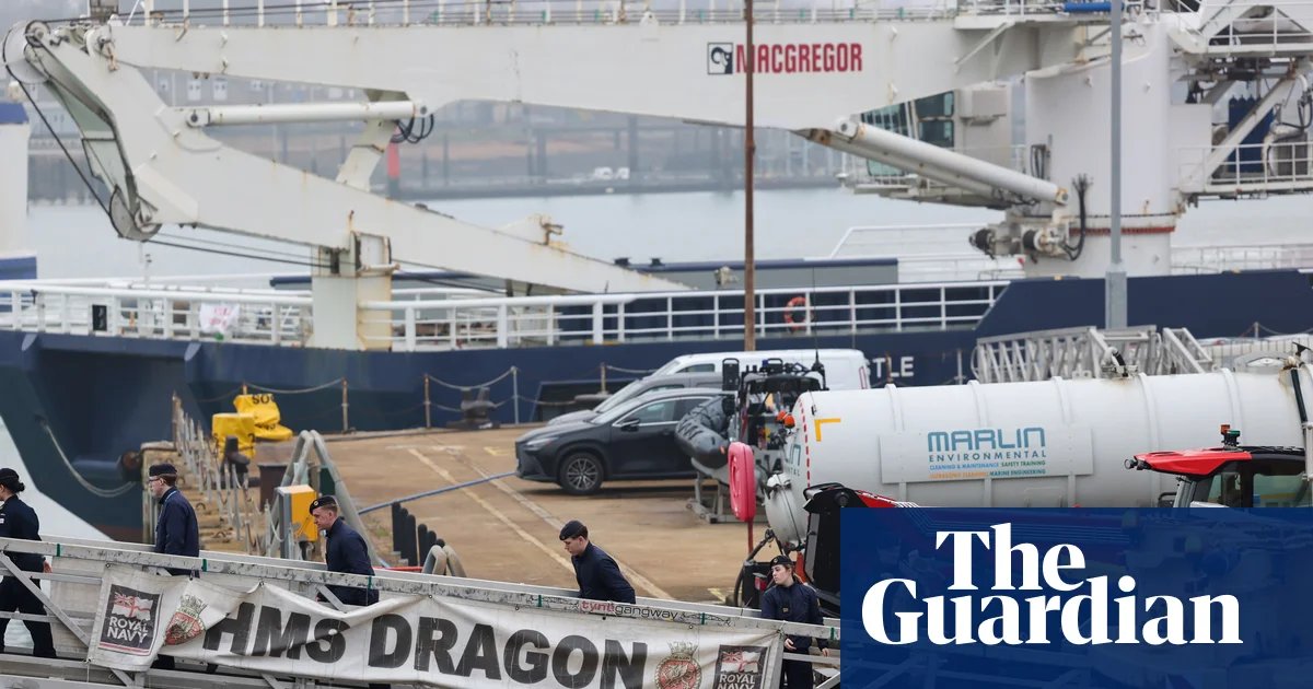 MoD criticised after delay in sending HMS Dragon to Cyprus | Iran