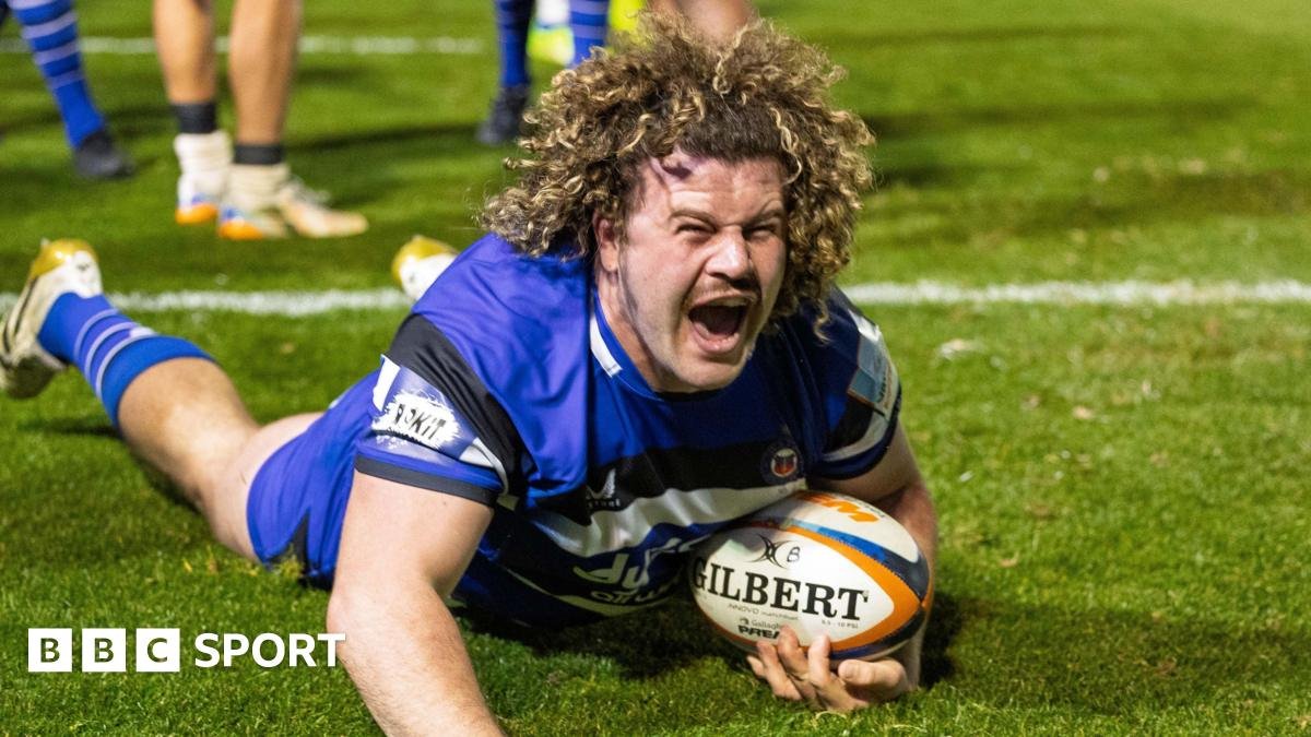 The Prem: Bath 62-15 Saracens – nine-try Bath dismantle Saracens with statement win