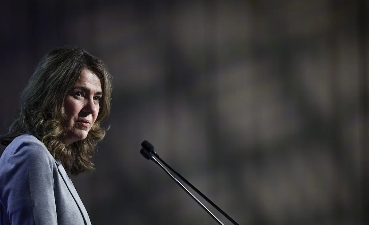 Danielle Smith says diverse opinions welcome after MLA supports separatist petition