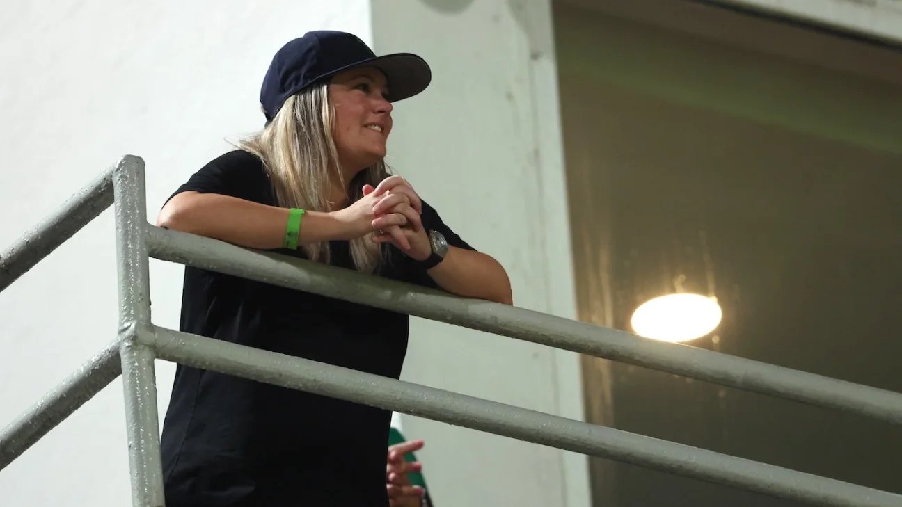 NZ vs SA – Calf injury rules Dane van Niekerk out of New Zealand tour