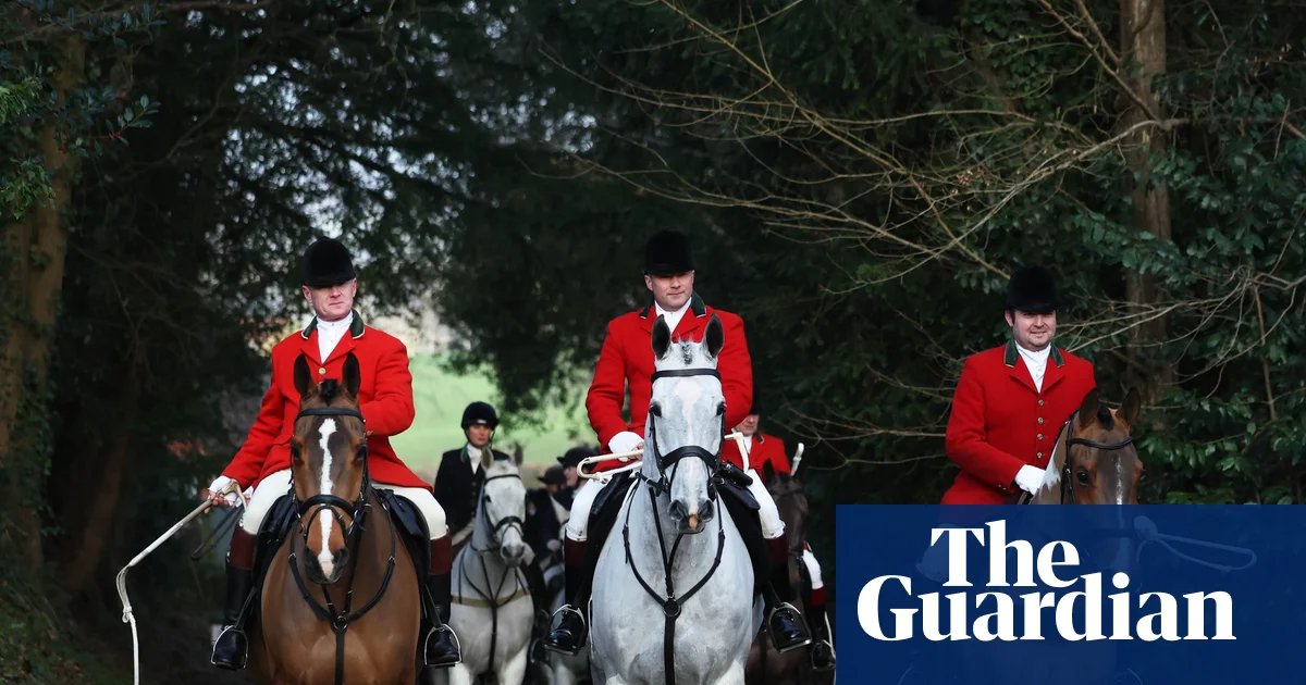 Labour pledges to ban trail hunting as it opens public consultation | Hunting