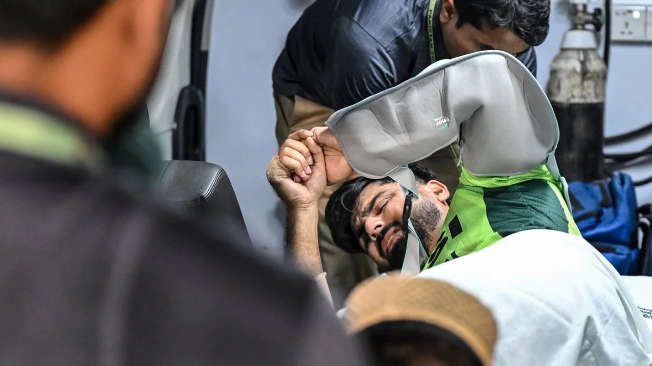 Ban vs Pak 2nd ODI – Hussain Talat stretchered to hospital after shoulder injury