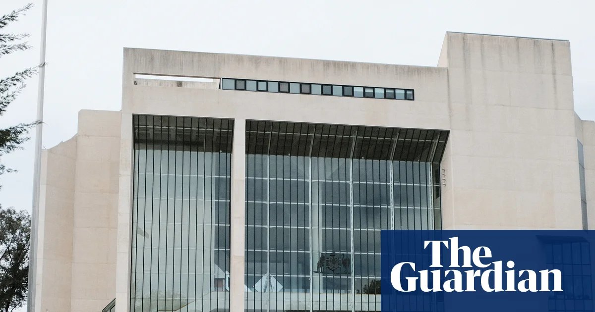 Australia’s high court orders ankle bracelets be removed and curfews end for 43 former immigration detainees | Australian politics