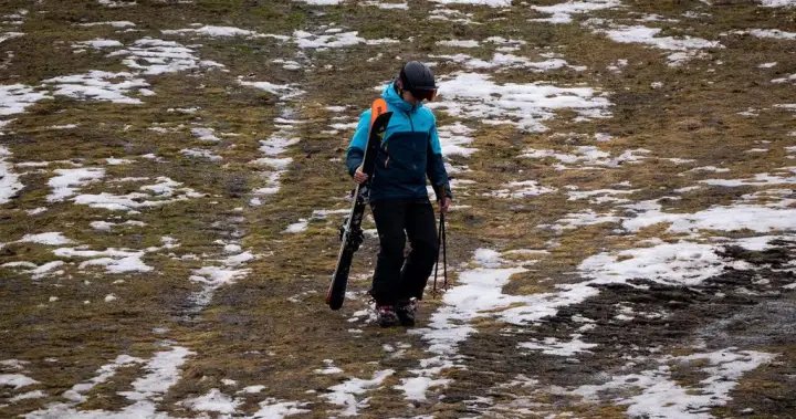 Vancouver closing out first no-snow winter in 43 years. There may be more on the way – BC