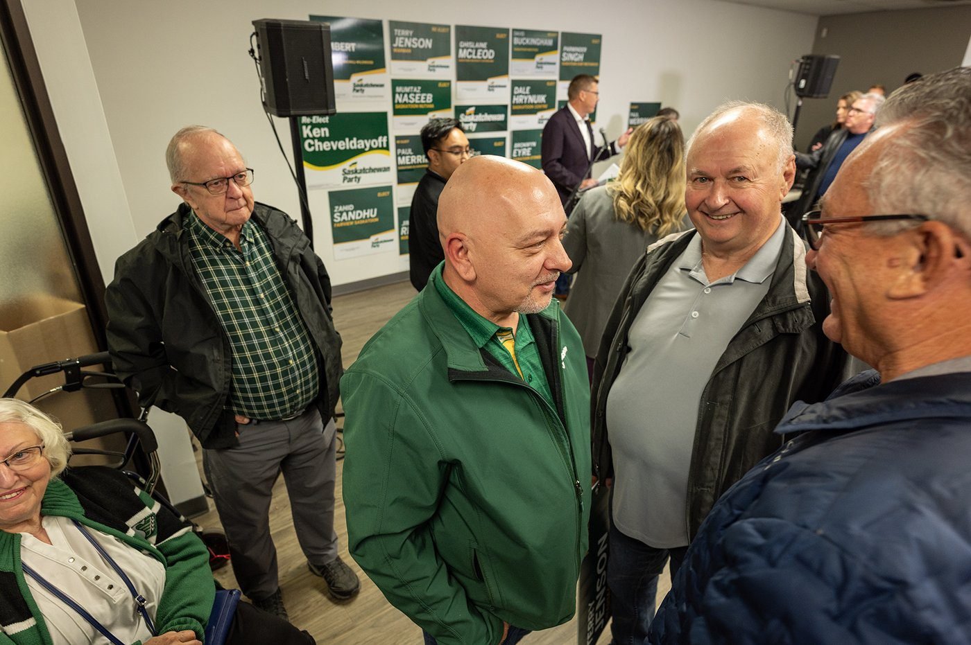 Saskatchewan minister says he’ll have meeting at library after reports of violence