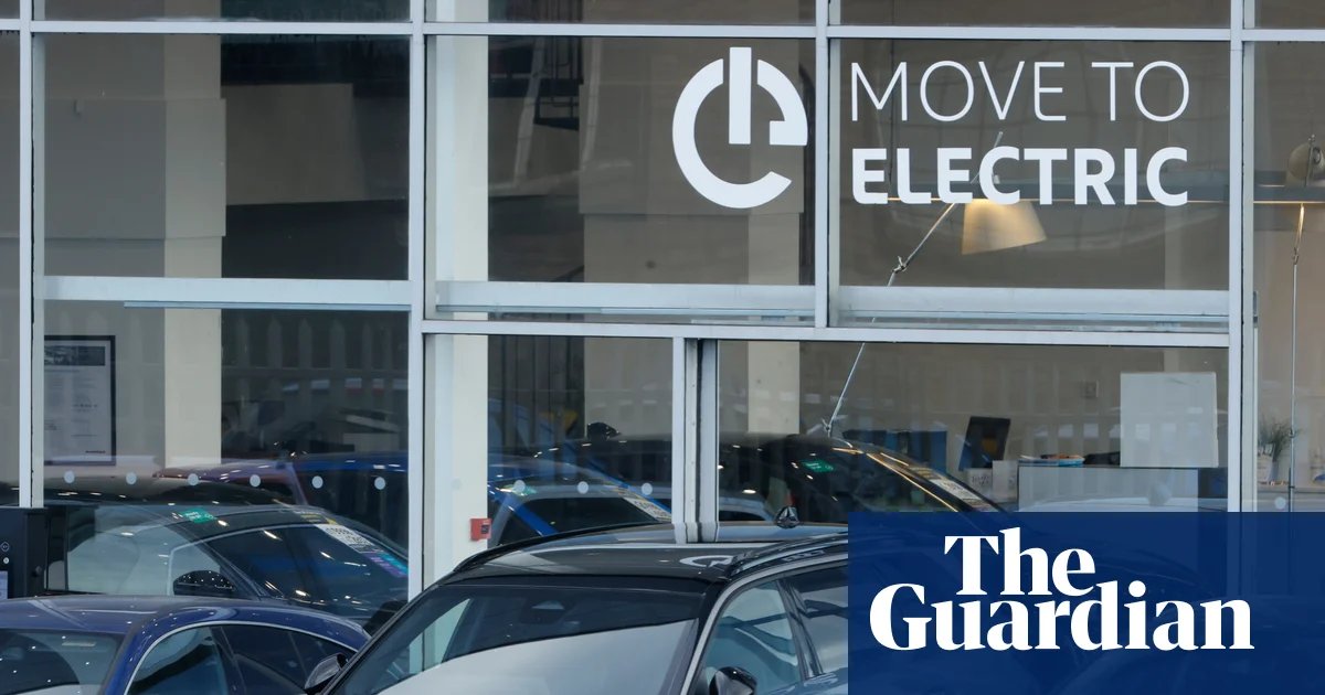 UK car production falls 17% as industry warns of ‘worrying’ decline | Automotive industry