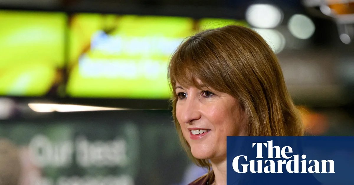 Chancellor meets UK supermarket bosses to discuss cost of living | Business