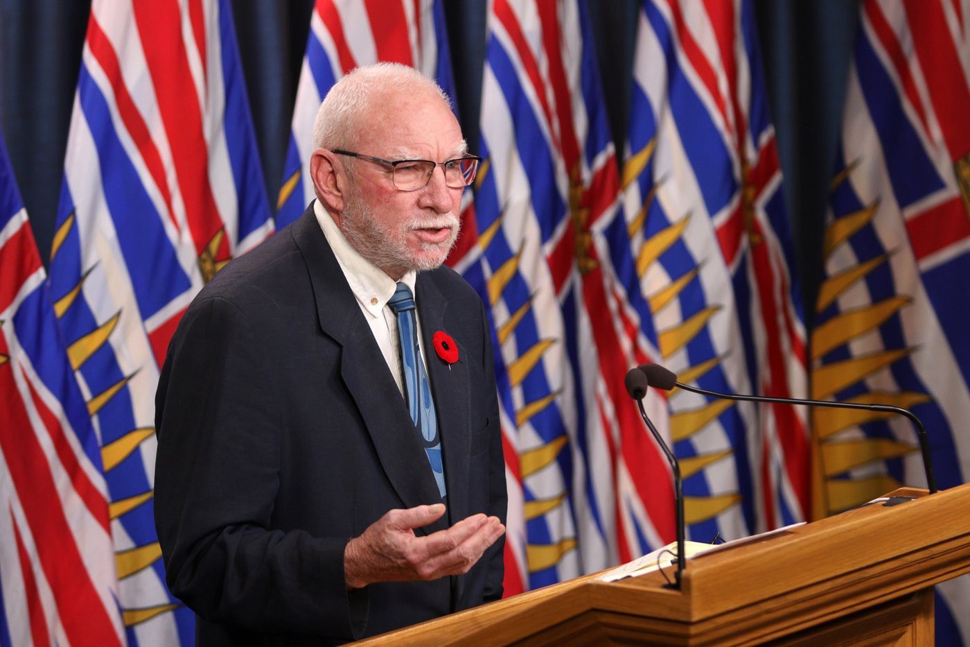 Former Vancouver mayor laments ‘normalcy’ of Downtown Eastside ‘despair’