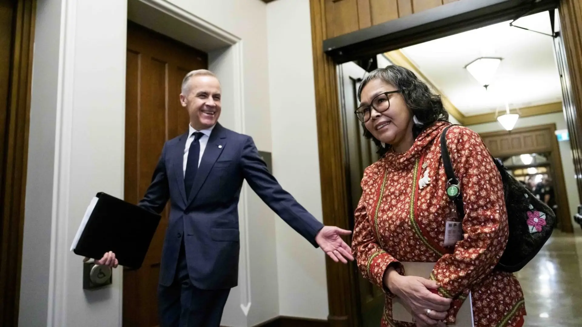 Idlout says she felt she was ‘betraying’ her constituents by staying with NDP