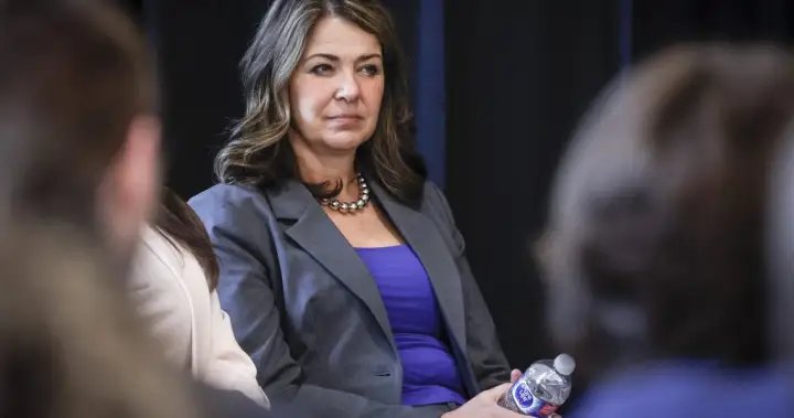 Alberta calling for constitutional change to give provinces say over judge picks