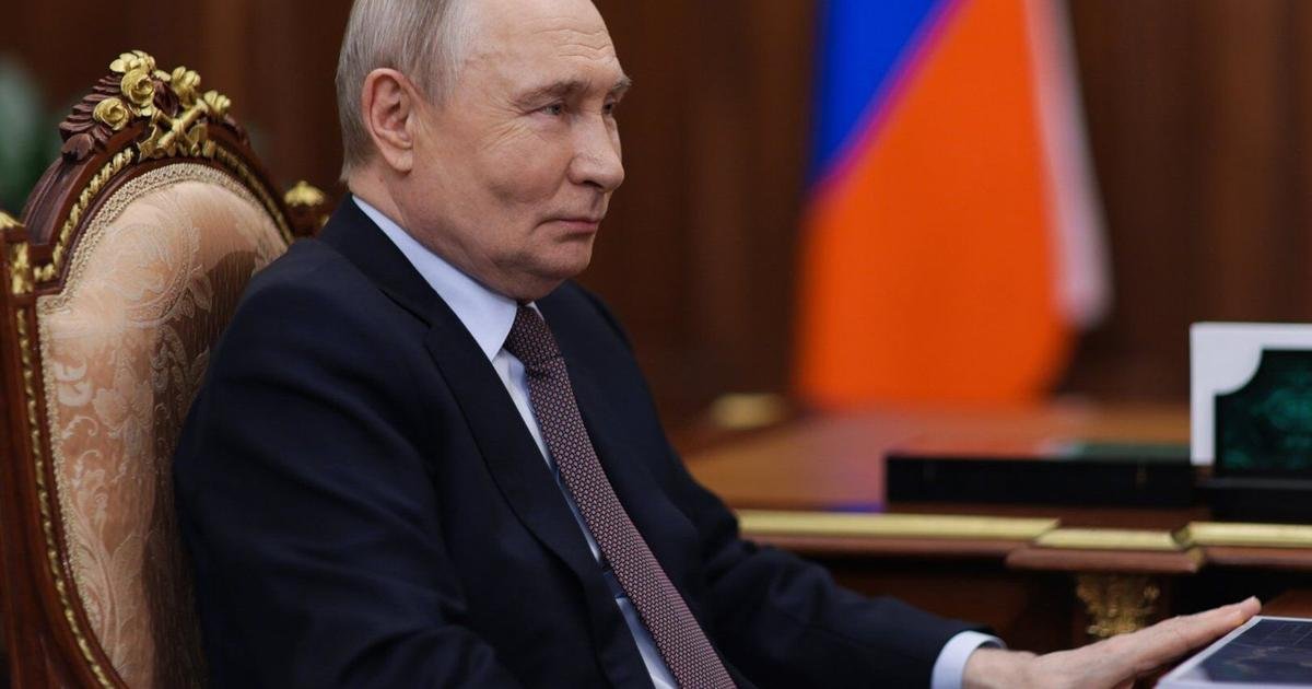 Russia has provided Iran with information that can help Tehran strike US military, AP sources say