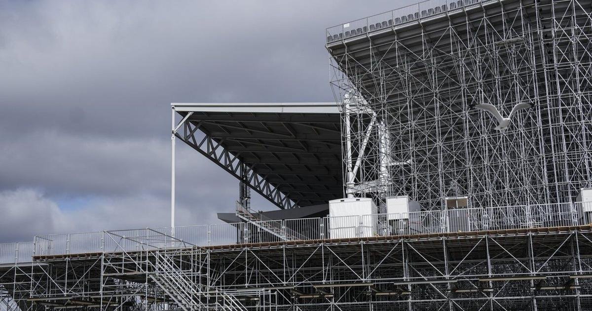Late goal lifts Red Bulls to 1-1 draw with Toronto In TFC's 20th home opener