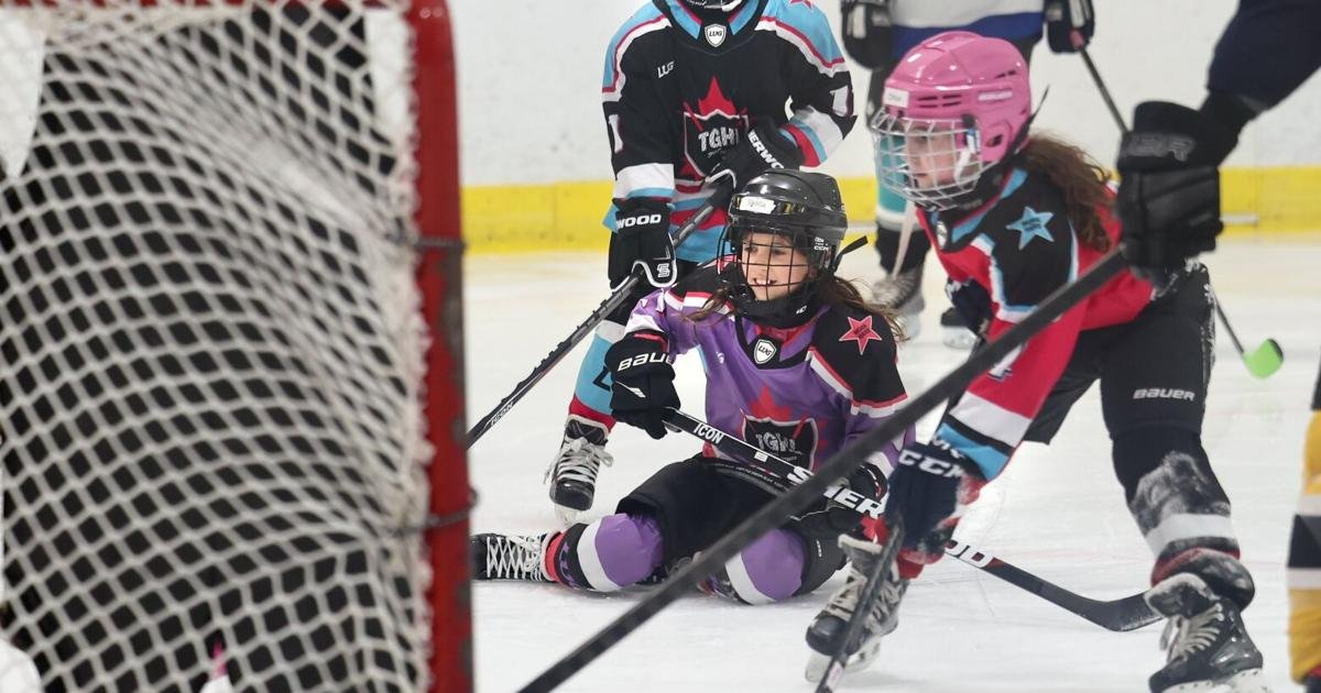 The growth of girls hockey in Toronto has a problem: The city's ice-time policies are stuck in the past