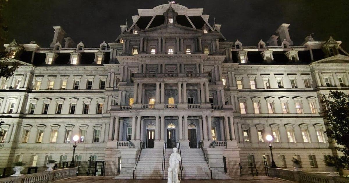 Trump places statue of Christopher Columbus near the White House
