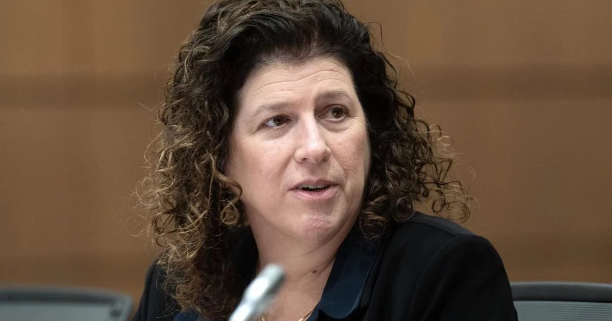 RCMP recruiting hurt by unrealistic targets, lengthy process, auditor general says