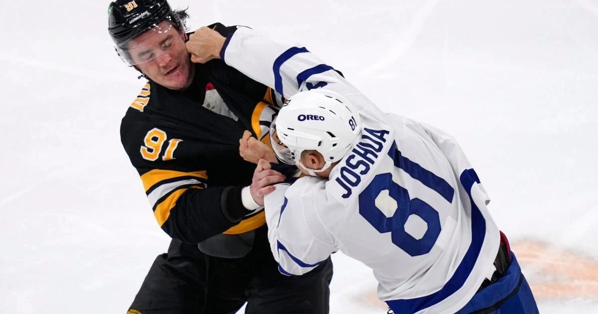Maple Leafs vs. Bruins: Easton Cowan stands tall after John Tavares is run into boards