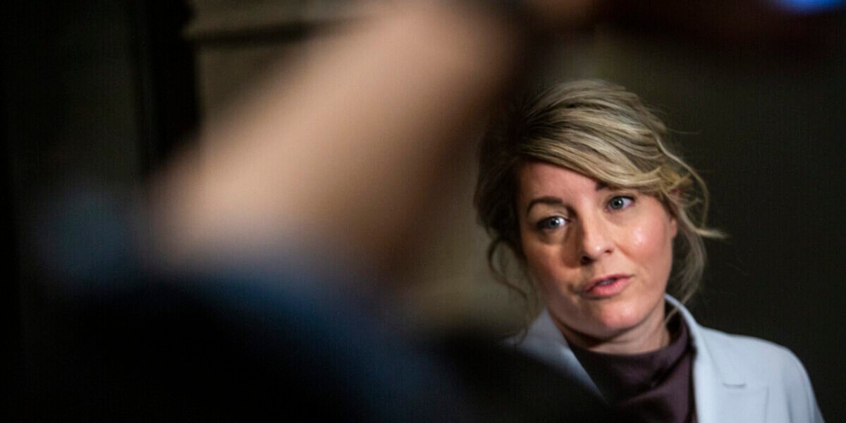 Volkswagen rebuffs ‘speculation’ that it will support German-Norwegian bid for Canadian submarine contract