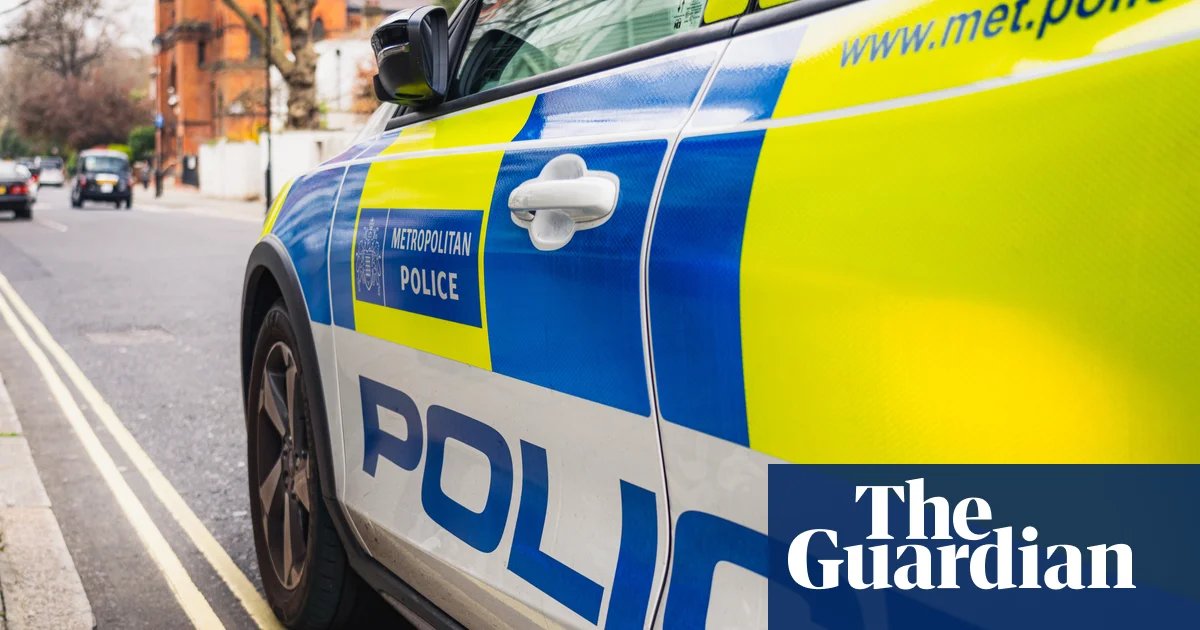 Met police investigate stabbing death near Westminster Abbey | Knife crime