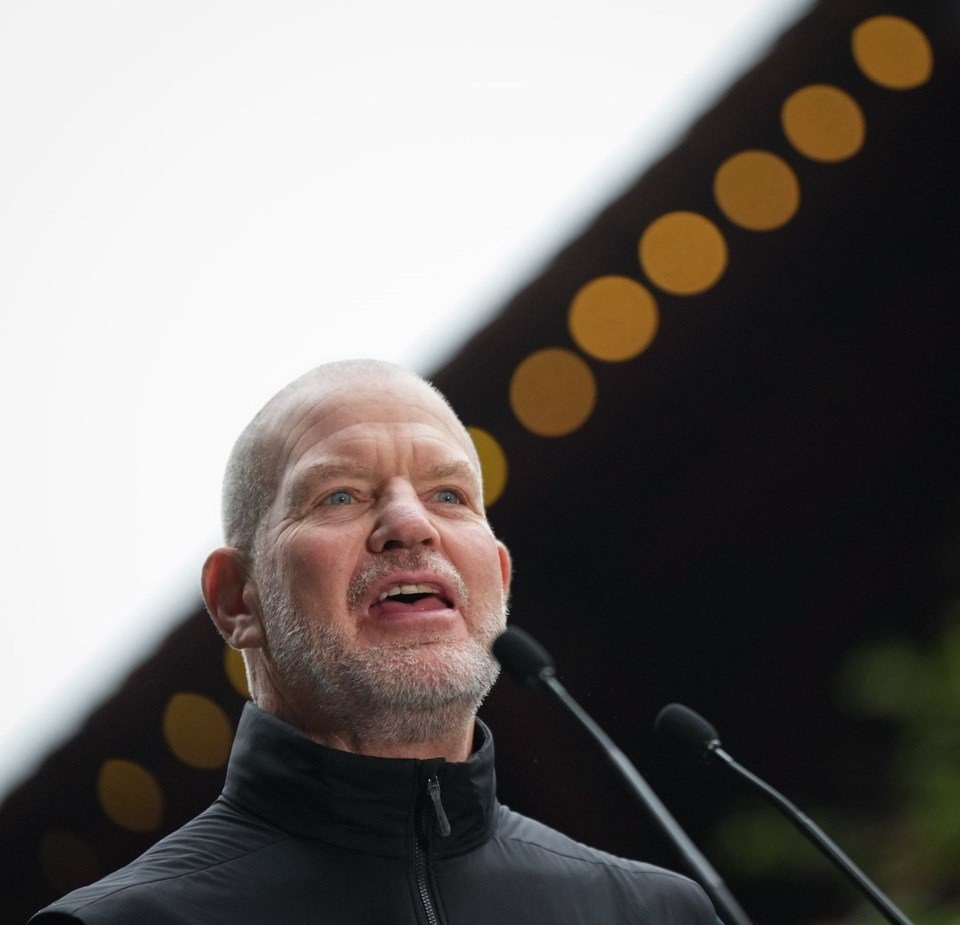 Lululemon founder Chip Wilson says 'deficiencies remain' even after board shakeup