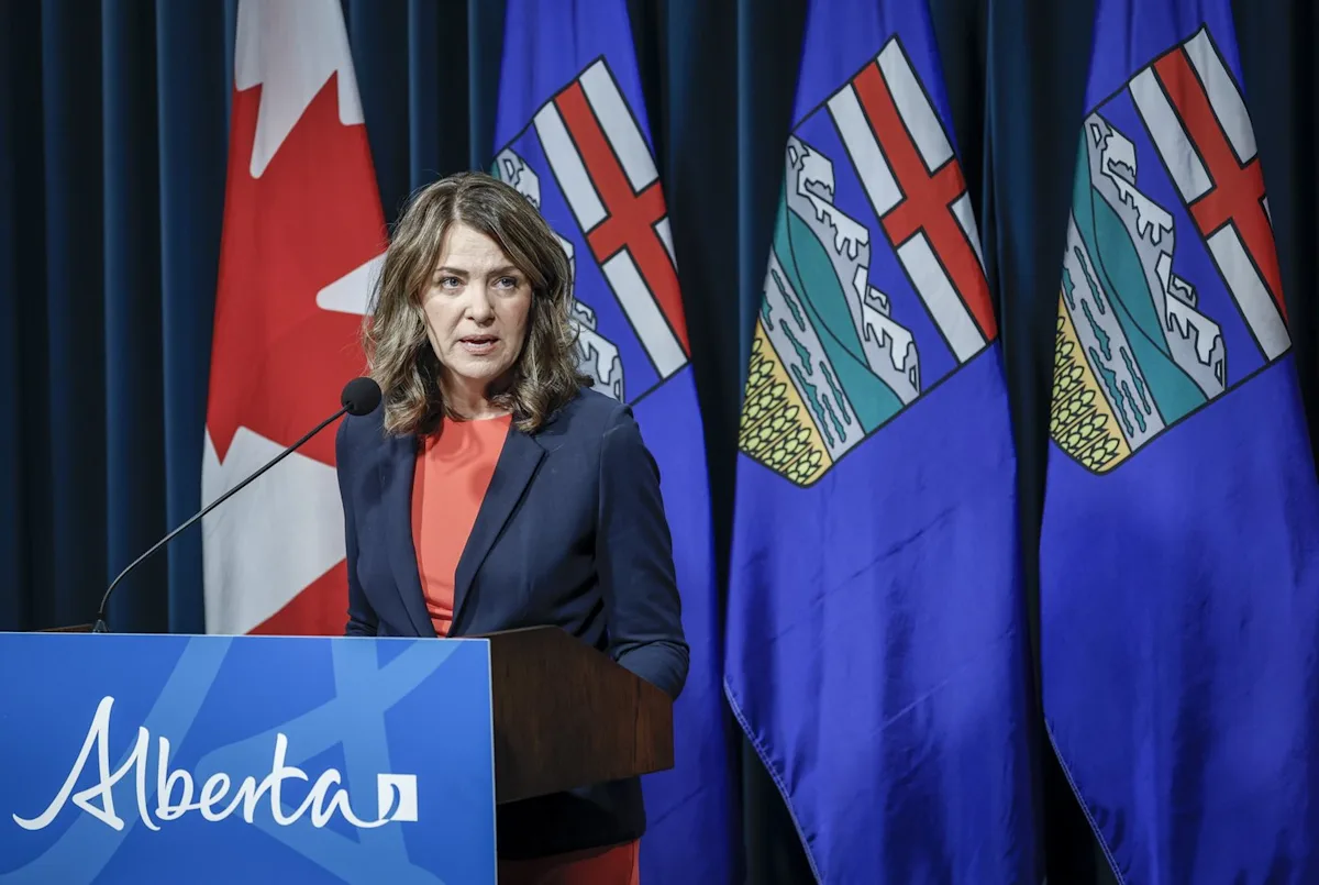 Alberta’s Smith says she took private flight on behalf of Saudi government