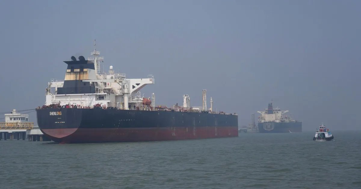 Oil stays above $100 a barrel amid Iran’s stranglehold on Strait of Hormuz | US-Israel war on Iran News