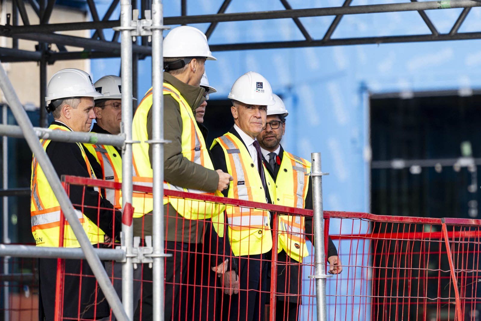 Carney heads to Toronto to meet with Doug Ford, unveil plan to ‘accelerate homebuilding’