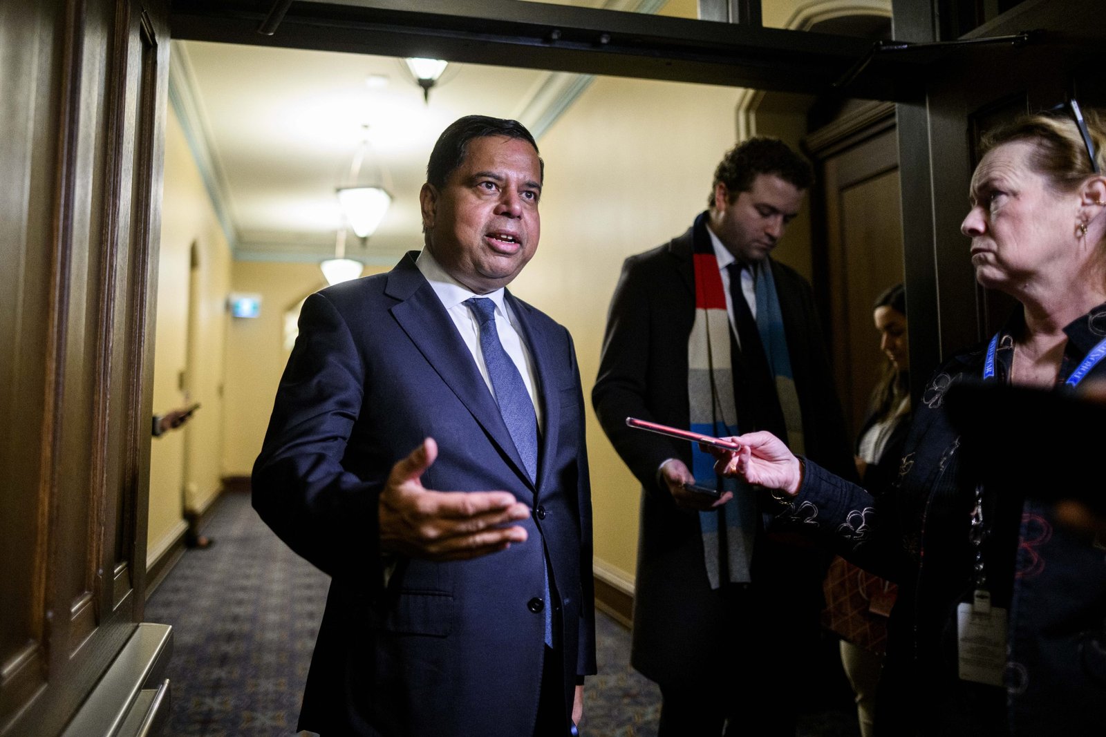 Liberals table revised lawful access bill, eliminating powers to obtain subscriber information without a warrant