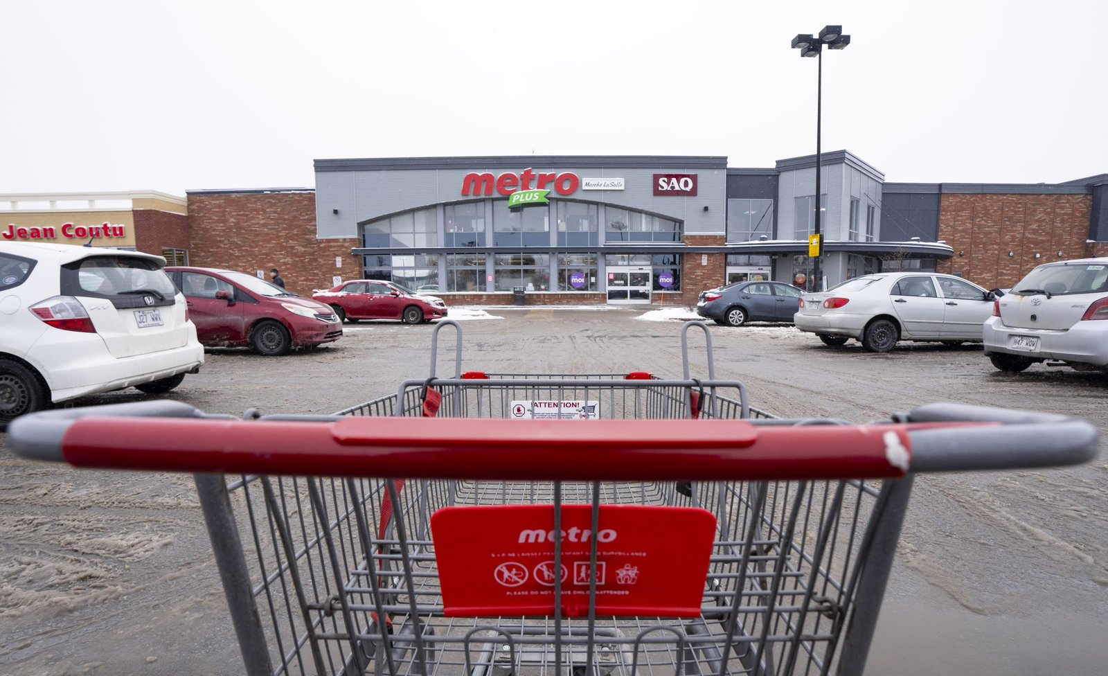 Personalized data pricing isn’t going away. Should Ottawa step up to ban it?