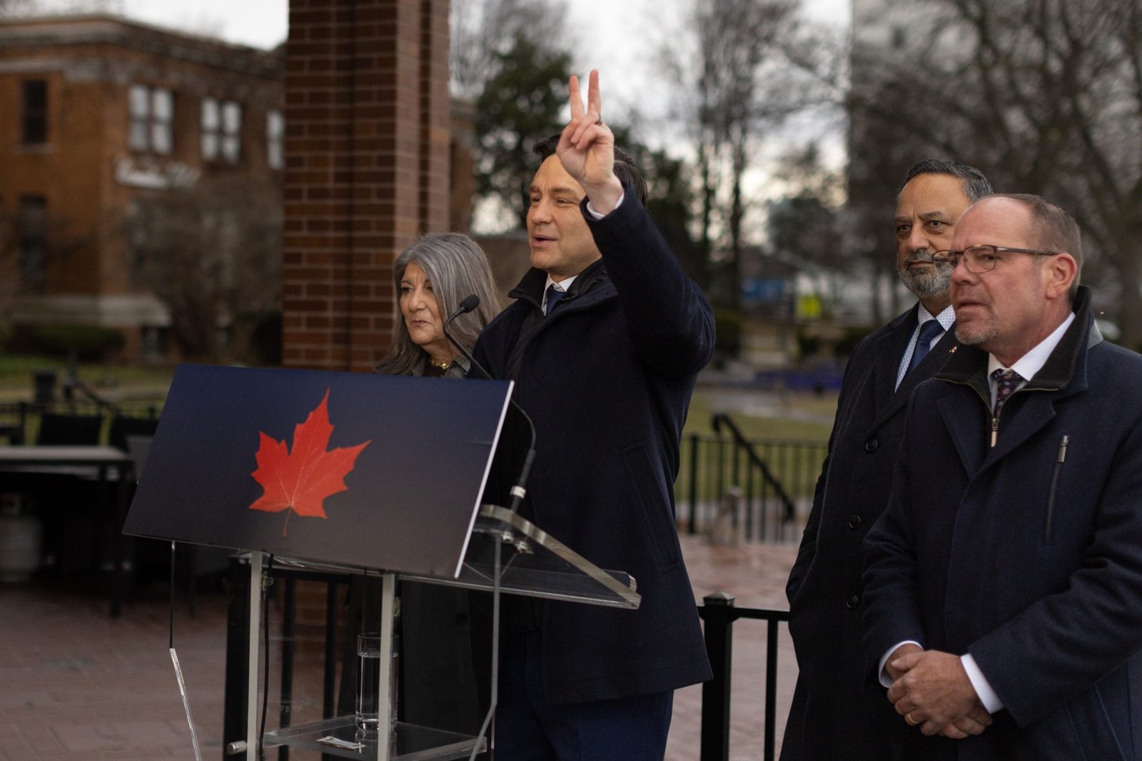 Poilievre to promote Canadian energy, trade in Texas as Team Carney ministers make the rounds back home