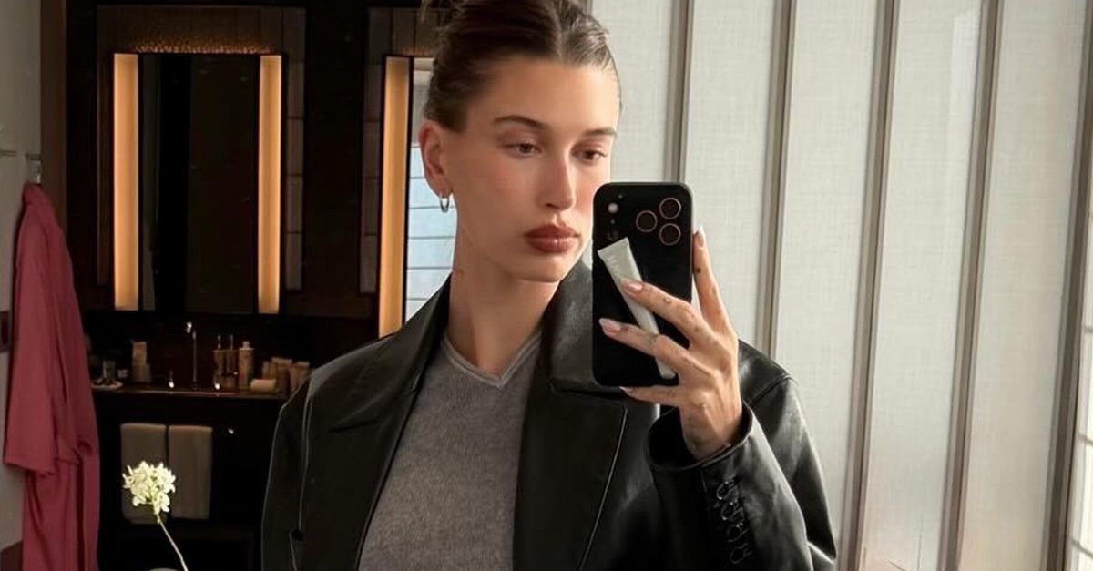 The Chicest Shoes to Wear With Pencil Skirts 2026