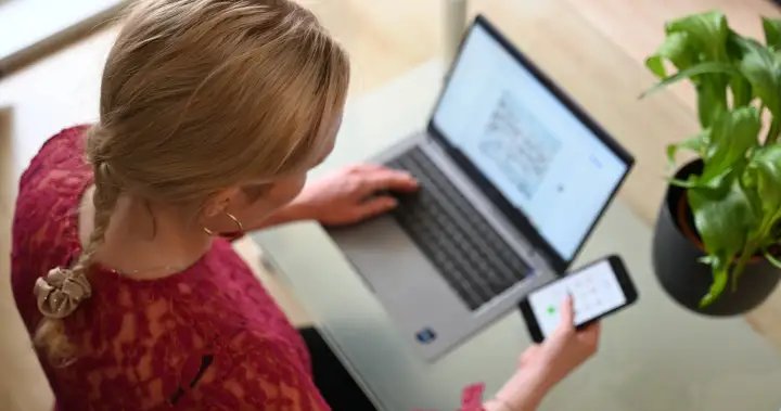 B.C. union calls on province to allow employees to work from home due to fuel crisis