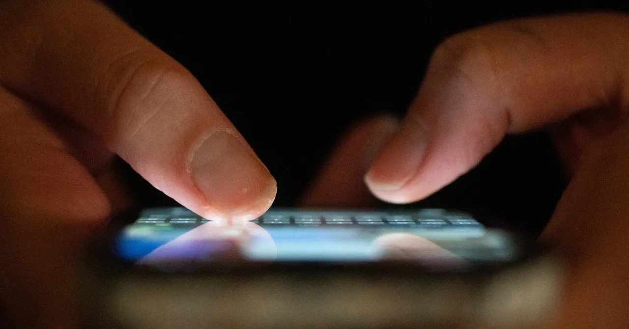 Give Your Phone a Huge (and Free) Upgrade by Switching to Another Keyboard