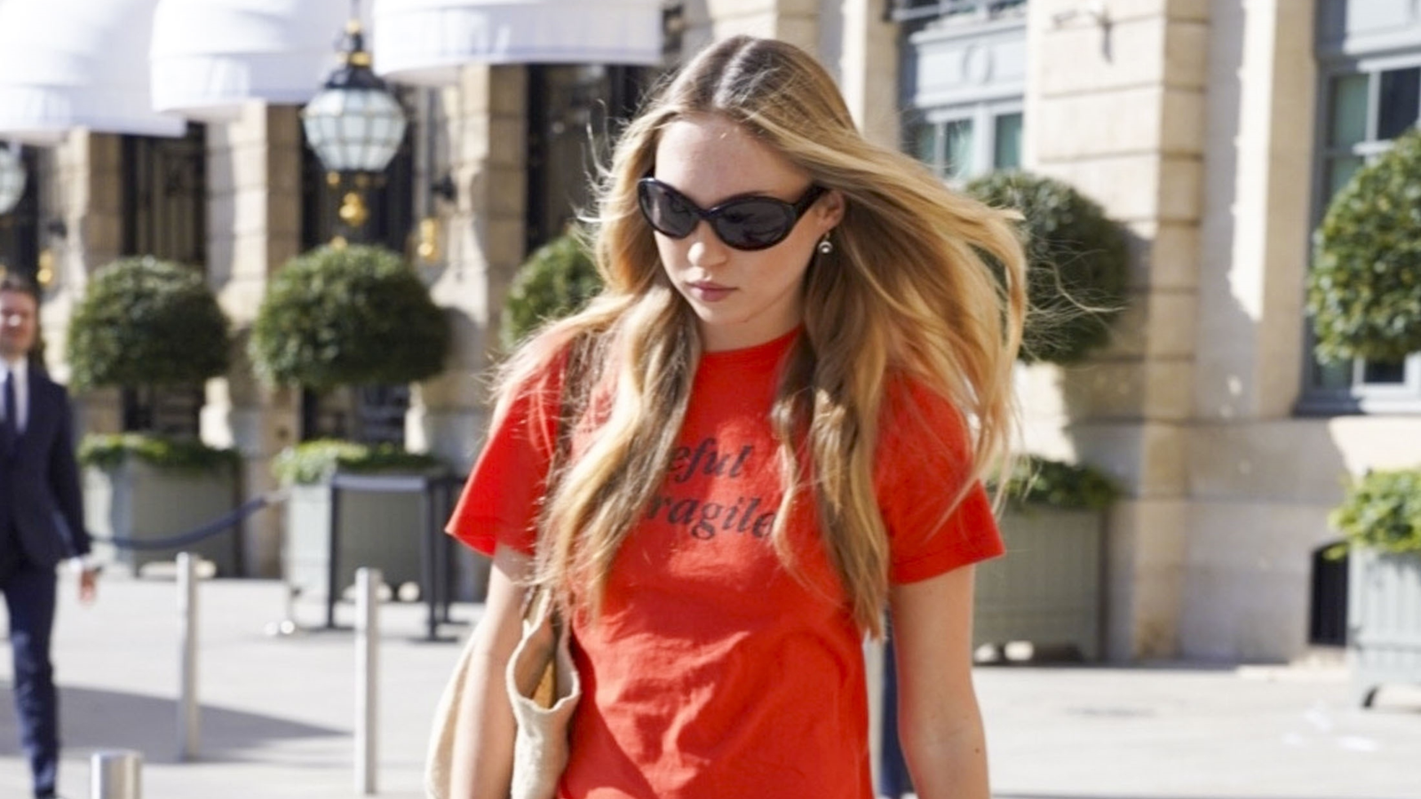 Lila Moss Wore The Most Anti-French Outfit Whilst In Paris