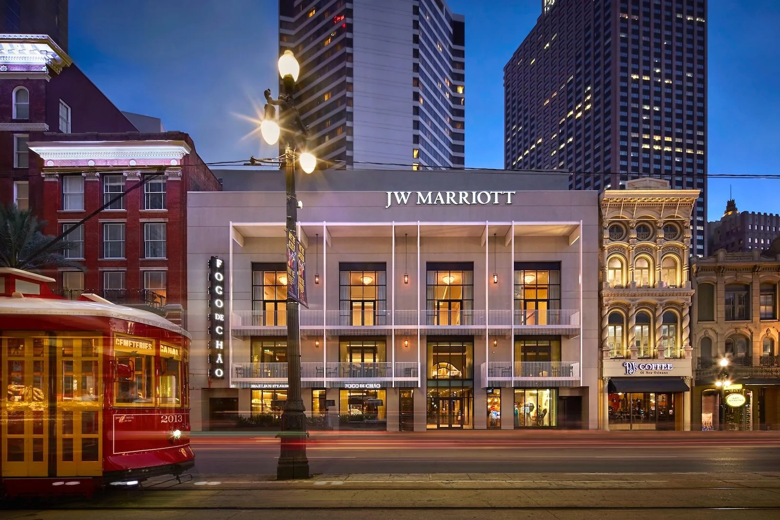 Marriott Bonvoy members can now top off free night award certificates with up to 25,000 points
